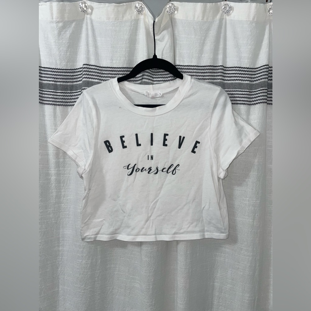 Boutique BELIEVE IN YOURSELF Crop Top